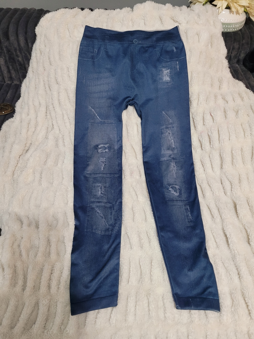 Women’s Blue Distressed Jeggings